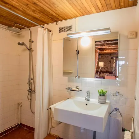 Ollie Semesterbostad