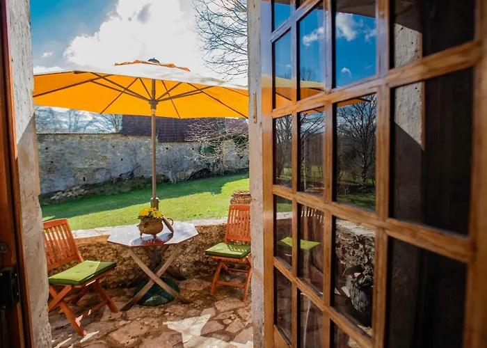 Ollie Saint-Cybranet